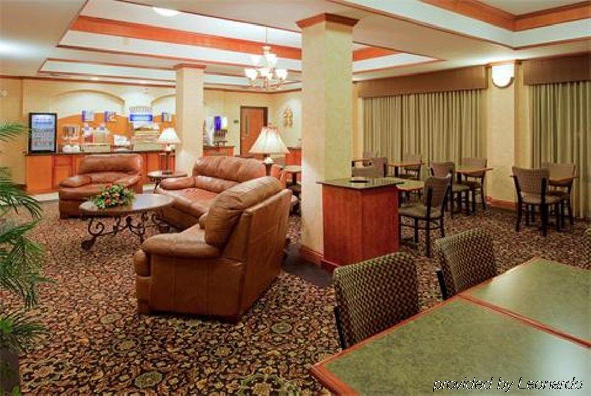 فندق بينساكولافي  فندق وأجنحة هوليداي إن إكسبريس بنسكولا ويست I-10 المظهر الخارجي الصورة